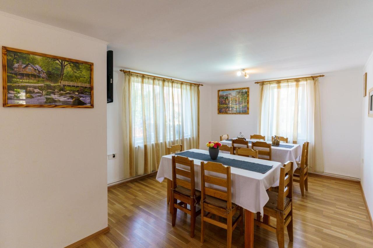 Casa Primaverii *
